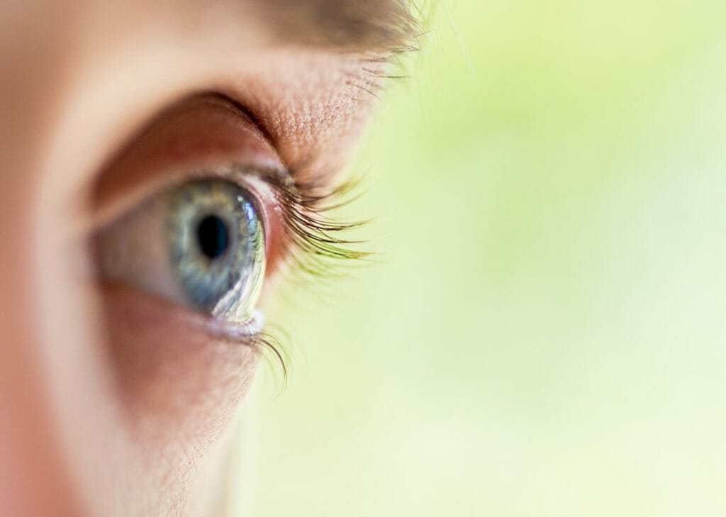 What to Expect from Your Eyelid Surgery on thomassenplasticsurgery.com